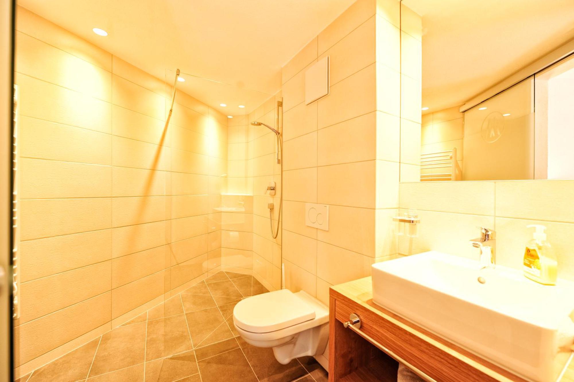 Amaris Apartments Ischgl Phòng bức ảnh